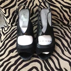 Bandolino black heels